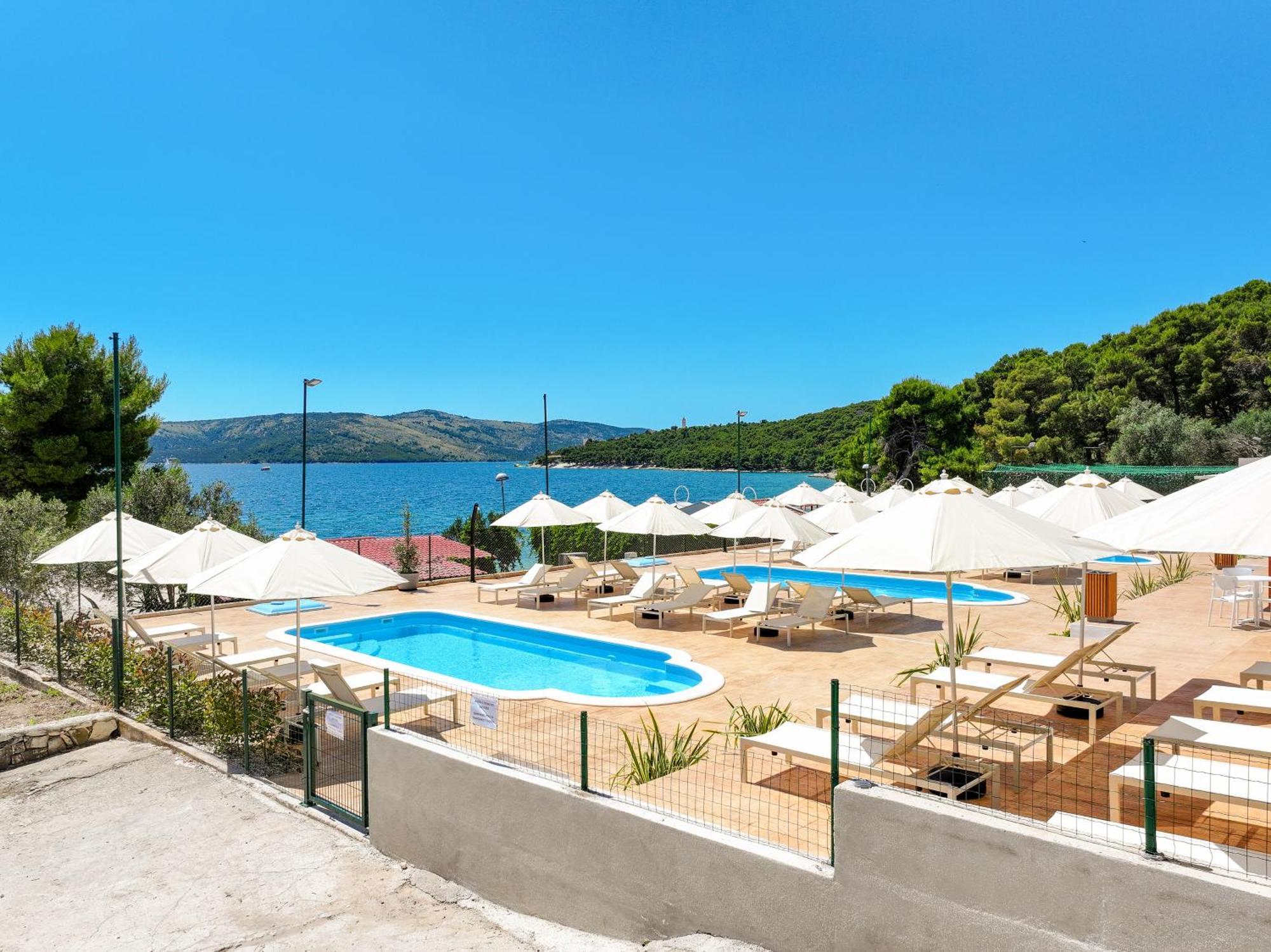 Apartments Medena Trogir Zewnętrze zdjęcie